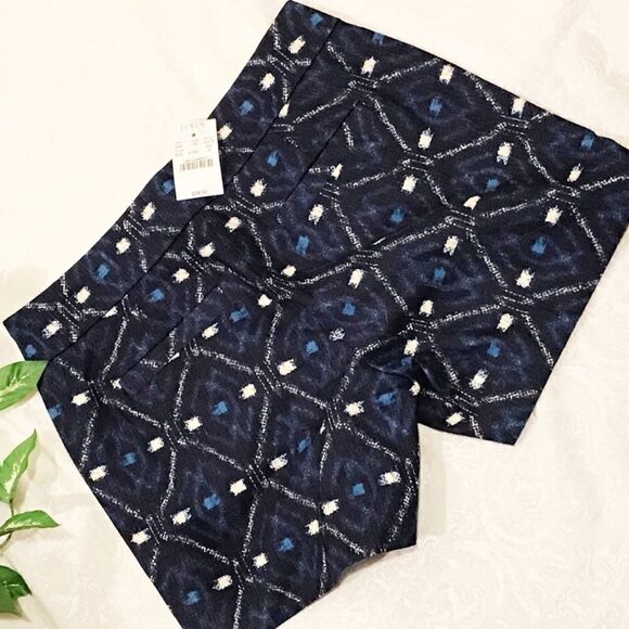 ⭐️HP 12/2 ⭐️NWT J. Crew Dress Shorts - Picture 2 of 4